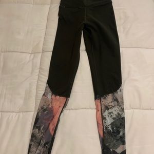 Athletica Leggings